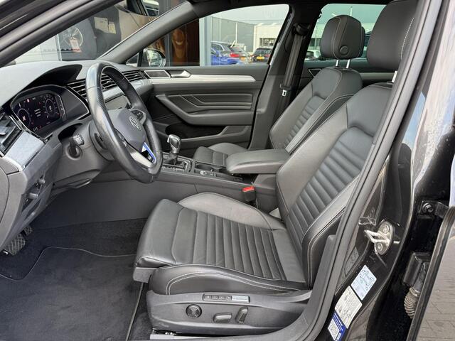 Volkswagen PASSAT Variant 1.4 TSi 218 Pk Automaat PHEV GTE Business | Panoramadak | Adaptive Cruise | Climate Control | Stoelverwarming | Keyless | Trekhaak | Navigatie | Carplay | Camera | 120.431 Km!!