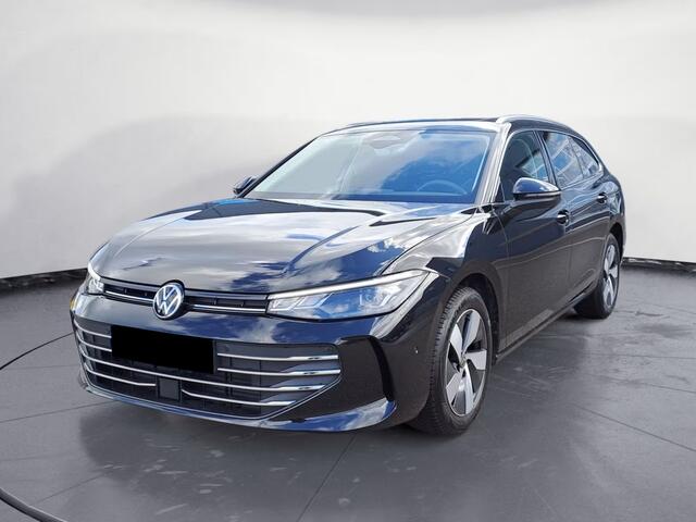 Volkswagen PASSAT Variant 2.0 TDI 150 PK Automaat Panorama-Schuifdak Massage ACC Trekhaak LED