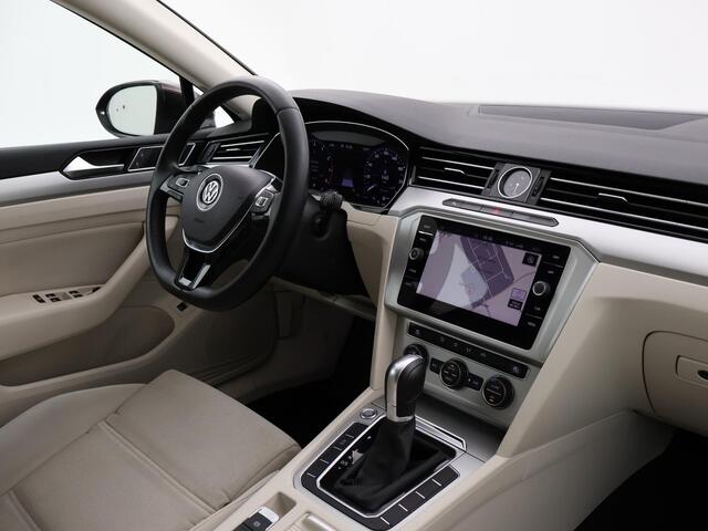 Volkswagen PASSAT Variant 1.8 TSI 180 PK DSG AUT. + VIRTUAL COCKPIT | ADAPTIVE CRUISE | TREKHAAK 1800 KG
