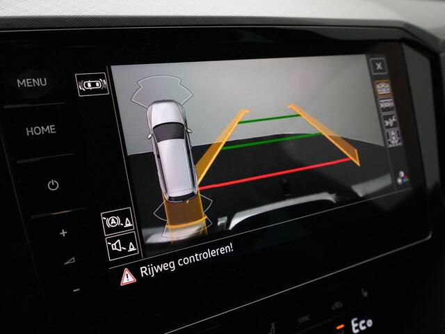 Volkswagen PASSAT Variant GTE 1.4 TSI 218 pk DSG PHEV Business | Panoramadak | Trekhaak | Geheugen-/massagestoelen | Navigatie Discover Pro | Leder/alcantara | Achteruitrijcamera