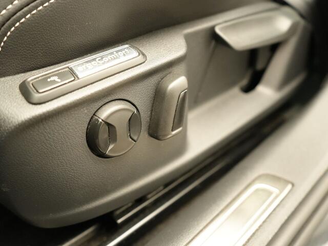 Volkswagen PASSAT Variant 1.4 TSI PHEV GTE Business Plug In Hybrid 218pk PHEV | Trekhaak Af Fabriek | Adaptive Cruise | Alcantara Sportstoelen Massage & Verwarmd | Camera | Apple Carplay | Stuur Verwarmd | Virtual | Navigatie | DAB |