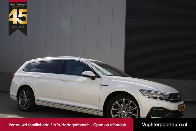Volkswagen PASSAT Variant 1.4 TSI PHEV GTE Leder/Pano/Trekhaak/Virtual/Matrix-led/360cam