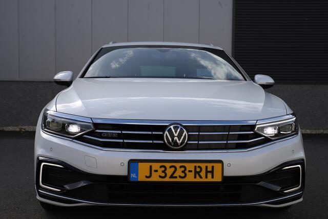 Volkswagen PASSAT Variant 1.4 TSI PHEV GTE Leder/Pano/Trekhaak/Virtual/Matrix-led/360cam