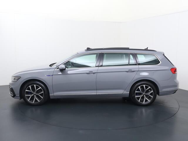 Volkswagen PASSAT Variant 1.4 TSI PHEV GTE Business | 218 PK | SoH 97% | Trekhaak wegklapbaar | Panoramadak | Adaptive cruise control |