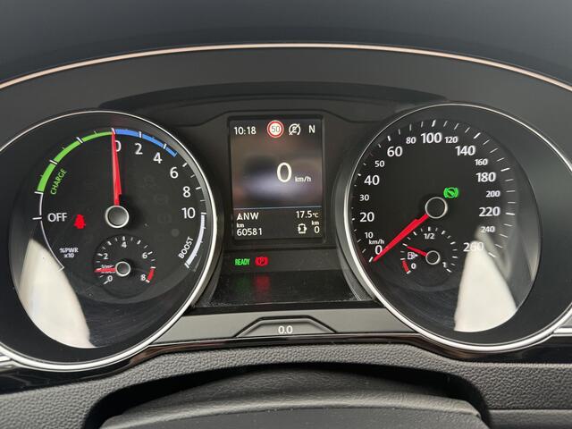 Volkswagen PASSAT Variant 1.4 TSi 218 Pk Automaat PHEV GTE Business | Adaptive Cruise | Camera | Trekhaak | Camera | Stoel Verwarming | Carplay | Navigatiesysteem | 18 Inch | 60.580 Km