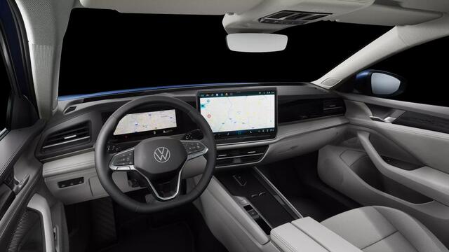 Volkswagen PASSAT Variant 1.5 eHybrid Elegance | Leder | Pano | 5 jr gar.