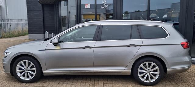 Volkswagen PASSAT Variant 1.4 TSI GTE Connected Series Plus | Zeer Nette Staat! | NL AUTO | Volledig Dealeronderhouden! | Elektrisch Glazen Panorama-dak | Leer | Stoelverwarming | Ergo Comfort Stoel | Dynaudio | Adaptive Cruise Control |Parkeersensoren Voor en Achter | 2 S
