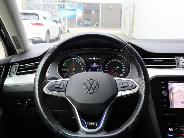 Volkswagen PASSAT Variant GTE 1.4 TSI PHEV 218PK | Adaptive Cruise | Carplay/Android | Stoelverwarming |