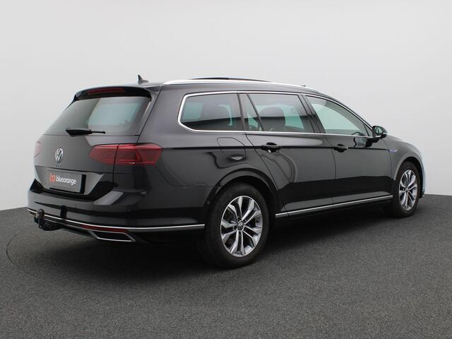 Volkswagen PASSAT Variant 1.4 TSI PHEV GTE Business 218PK DSG Pano-Schuifdak, Leder, Trekhaak, Elektrische Memorystoel, Achteruitrijcamera, Stoel-Stuurverwarming, Keyless, DCC, 17" LM Velgen, Adaptieve Cruise Control