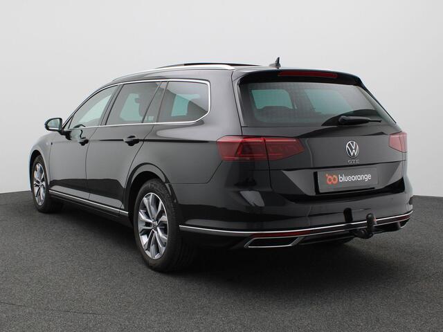 Volkswagen PASSAT Variant 1.4 TSI PHEV GTE Business 218PK DSG Pano-Schuifdak, Leder, Trekhaak, Elektrische Memorystoel, Achteruitrijcamera, Stoel-Stuurverwarming, Keyless, DCC, 17" LM Velgen, Adaptieve Cruise Control