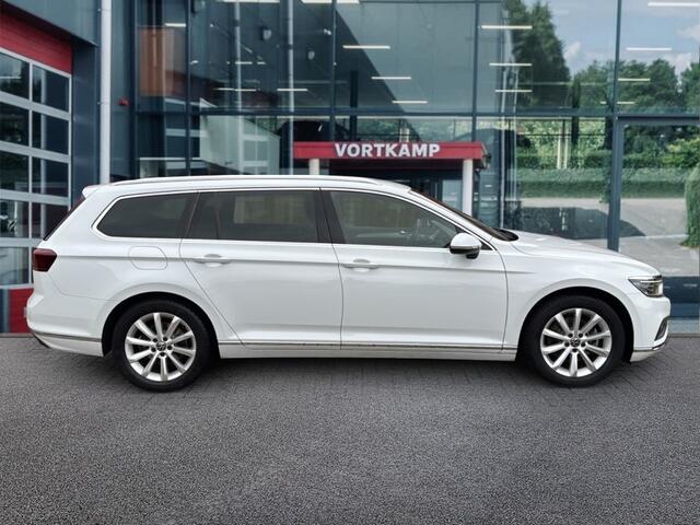 Volkswagen PASSAT 2.0 TDI DSG ELEGANCE TREKHAAK/CAMERA/NAVI/ACC/STOEL-STUURVERW