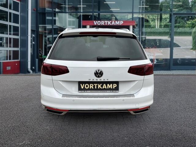 Volkswagen PASSAT 2.0 TDI DSG ELEGANCE TREKHAAK/CAMERA/NAVI/ACC/STOEL-STUURVERW