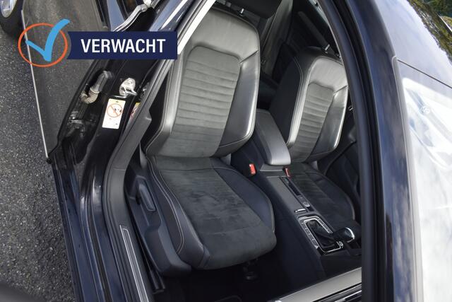 Volkswagen PASSAT high/stoelvrw/clima/carplay