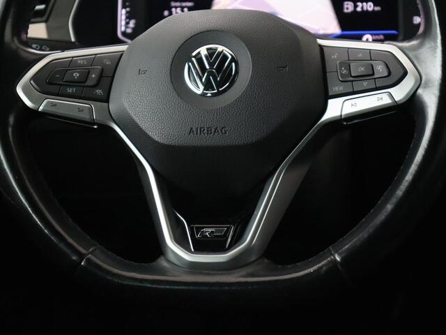 Volkswagen PASSAT 1.5 TSI Elegance Business R | Leder/Alcantara | Stoelverwarming | Trekhaak | Adaptive cruise | Matrix LED | Keyless | Carplay | Navigatie | Virtual Cockpit | Parkeerhulp | R Line