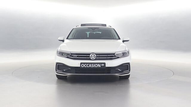 Volkswagen PASSAT Variant GTE 1.4 TSI eHybrid 218pk PHEV Business / Panoramadak / Massage / DYNAUDIO