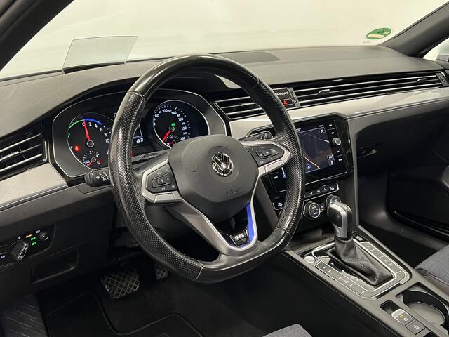 Volkswagen PASSAT Variant 1.4 TSI PHEV GTE Business | NAVI | PANO | TREKHAAK | HUD |