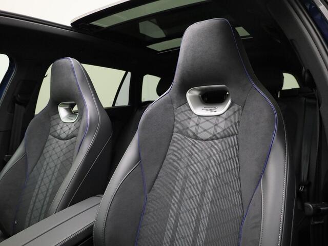 Volkswagen PASSAT Variant 1.5eHybrid 200kW/272PK R-Line Blackstyle DSG · Panoramadak · Trekhaak · Navigatie · 360° Camera · Garantie tot januari 2030 of 100000km