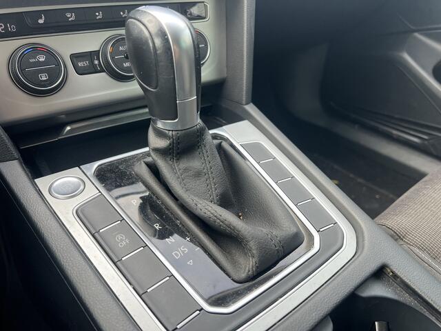 Volkswagen PASSAT Variant 1.4 TSI ACT Highline Business R | Nieuw Binnen! | Automaat | Virtual dash | APK 01-09-2026