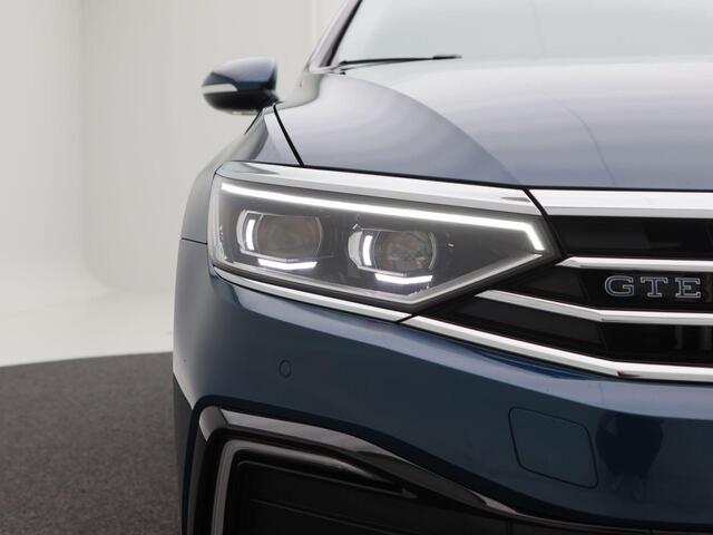 Volkswagen PASSAT Variant 1.4 TSi 218 Pk Automaat PHEV GTE Business | Full LED | Trekhaak | Camera | Navi | Dodehoek | Elek. Achterklep | CarPlay | 17 Inch | 50.293 KM!!