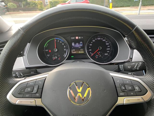 Volkswagen PASSAT Variant GTE Business Aut., Leder pack | Trekhaak | Camera