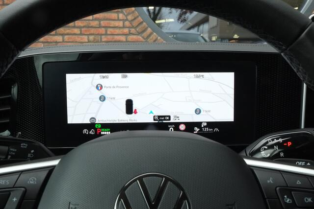 Volkswagen PASSAT Variant 1.5 eHybrid Elegance Business Trekhaak, Headup display, 360° Camera