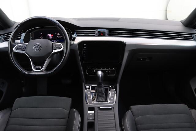 Volkswagen PASSAT Variant 1.5 TSI R-Line Business + 150pk DSG7