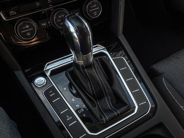 Volkswagen PASSAT Variant 1.4 TSI GTE Highline GRATIS Afleverpakket! | Bots Herkening | Adaptieve Cruise Control | Digital Dash |