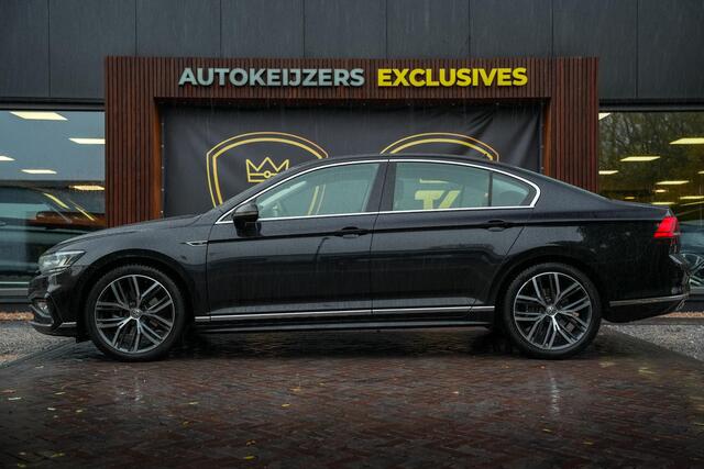 Volkswagen PASSAT 1.5 TSI Elegance Business R Leer Navi