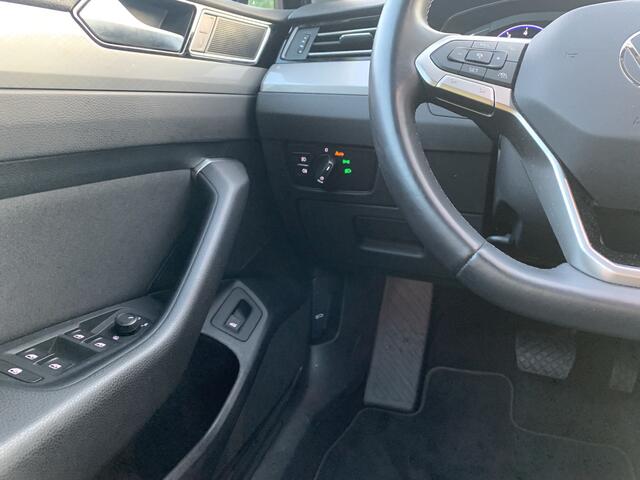 Volkswagen PASSAT Variant 1.5 TSi 150pk ACT Aut., Navi | Camera | Trekhaak