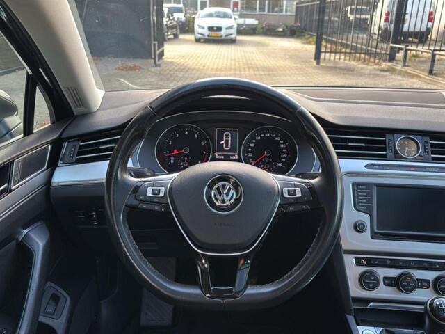 Volkswagen PASSAT Variant 1.4 TSI Connected Series