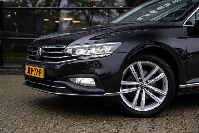 Volkswagen PASSAT Variant 1.5 TSI Elegance , Adap. cruise, Head-up display,
