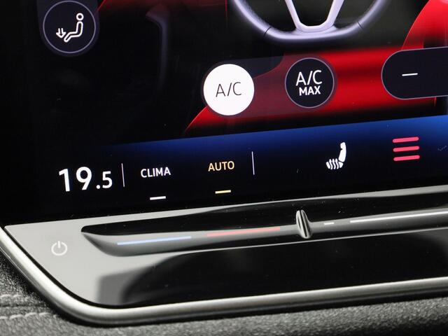 Volkswagen PASSAT Variant 1.5eTSI/150PK DSG · Navigatie · Camera · Stoel- & stuurverwarming · Apple/Android Car Play · Garantie tot mei 2026