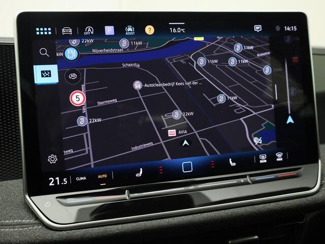 Volkswagen PASSAT Variant 1.5eTSI/150PK DSG · Navigatie · Camera · Stoel- & stuurverwarming · Apple/Android Car Play · Garantie tot mei 2026