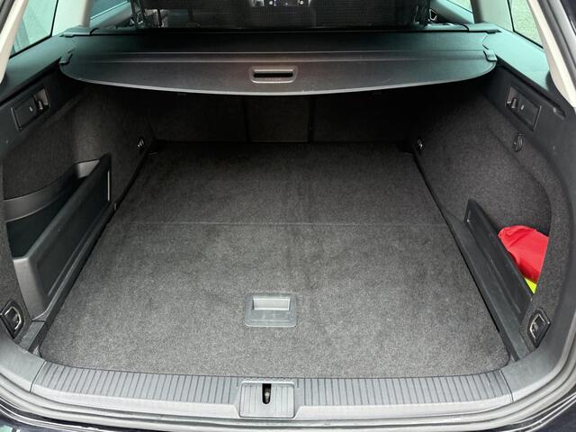 Volkswagen PASSAT Variant 1.4 TSI PHEV GTE Business Navigatie Apple Carplay/Android Auto Camera Parkeersensoren Stoelverwarming Virtual Cockpit Climate Control