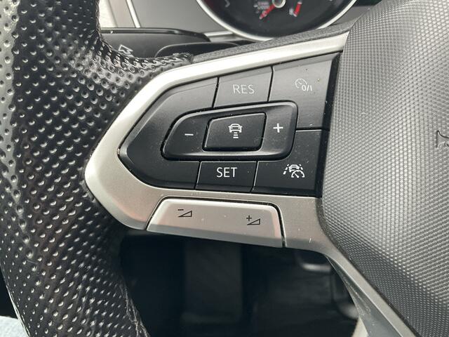 Volkswagen PASSAT Variant 1.4 TSI PHEV GTE Pano.dak Trekhaak Adap.cruise Stoel.stuurverw.