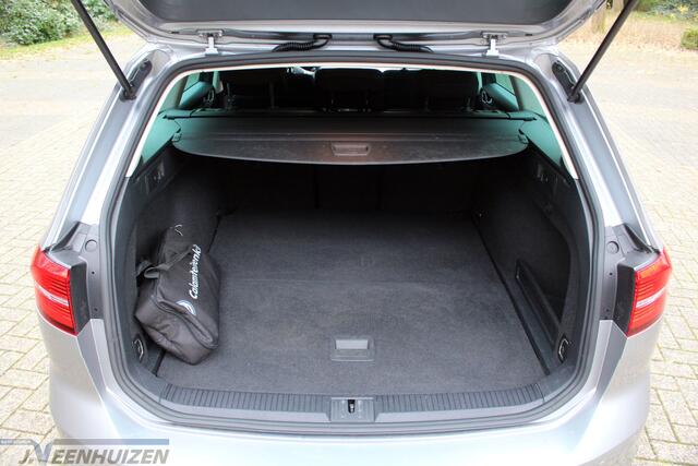 Volkswagen PASSAT Variant 1.4 TSI Comfortline Business | 2017 | AUTOMAAT | Cruise |