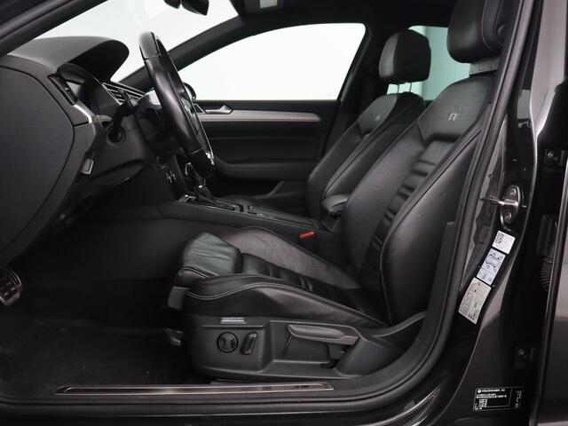 Volkswagen PASSAT 2.0 TDI R Line | Panoramadak | Nappaleder | 360 Camera | Trekhaak | Stoelverwarming | Full LED | Park Assist | Virtual Cockpit | Navigatie | Adaptive cruise