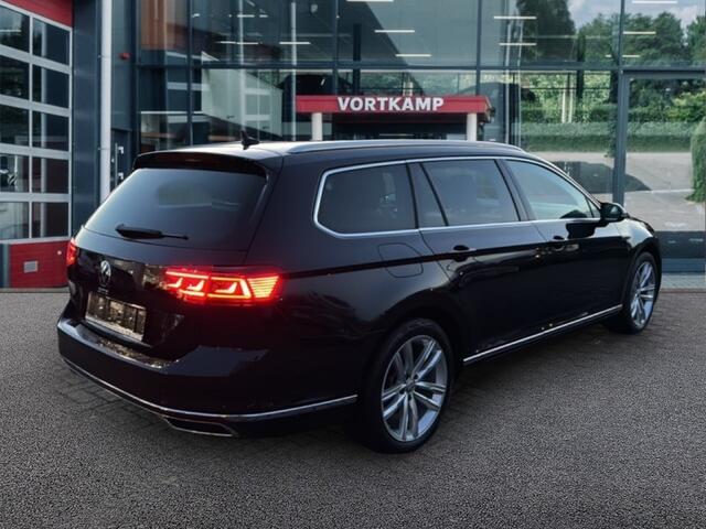 Volkswagen PASSAT 1.4 TSI DSG GTE CAMERA/ACC/TREKHAAK/NAVI/CARPLAY/ELEK.ACHTERKLEP/STOELVERW.