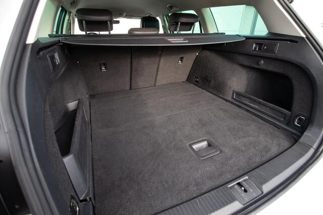 Volkswagen PASSAT Variant 1.4 TSI GTE Highline - Trekhaak | Navi | Camera | Adpt. Cruise | Stoelverw.