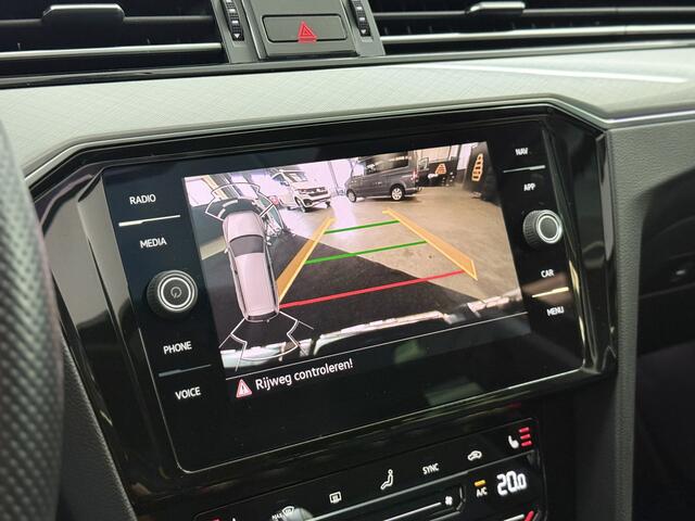 Volkswagen PASSAT Variant 1.4 TSI PHEV GTE / Pano / Camera / Keyless / Virtual