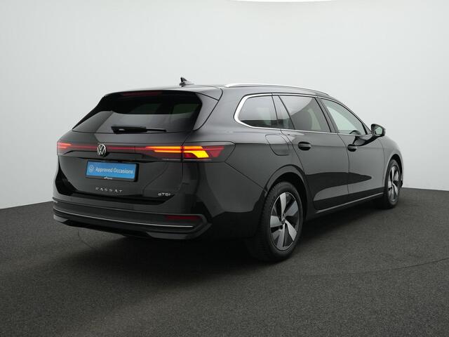 Volkswagen PASSAT Variant 1.5 eTSI 150 pk DSG Business | Trekhaak | 360 camera | Leder/alcantara | Stuur-/stoelverwarming | Massage