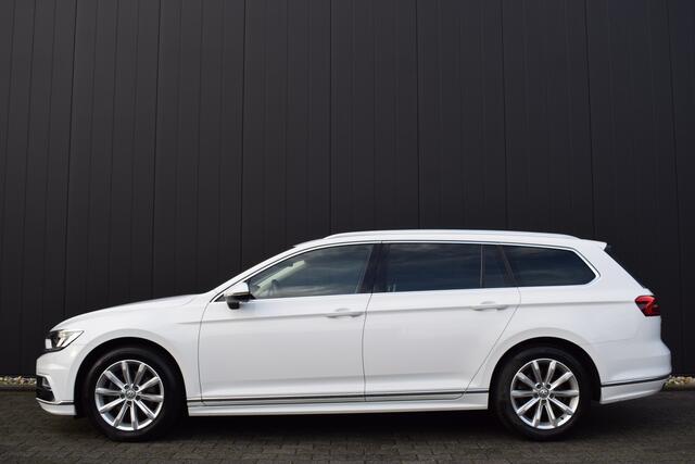 Volkswagen PASSAT Variant 1.6 TDi Highline R-Line LED | Leder/Alcantara | Carplay | Virtual | Camera | Trekhaak | Sportstoelen