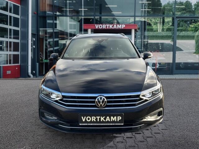 Volkswagen PASSAT 2.0 TDI DSG BUSINESS IQ-LIGHTS/TREKHAAK/ACC/360-CAMERA/STOELVERW/E-KLEP