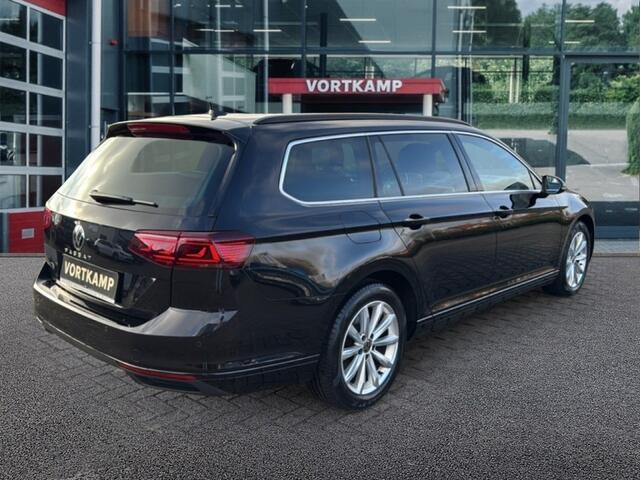 Volkswagen PASSAT 2.0 TDI DSG BUSINESS IQ-LIGHTS/TREKHAAK/ACC/360-CAMERA/STOELVERW/E-KLEP