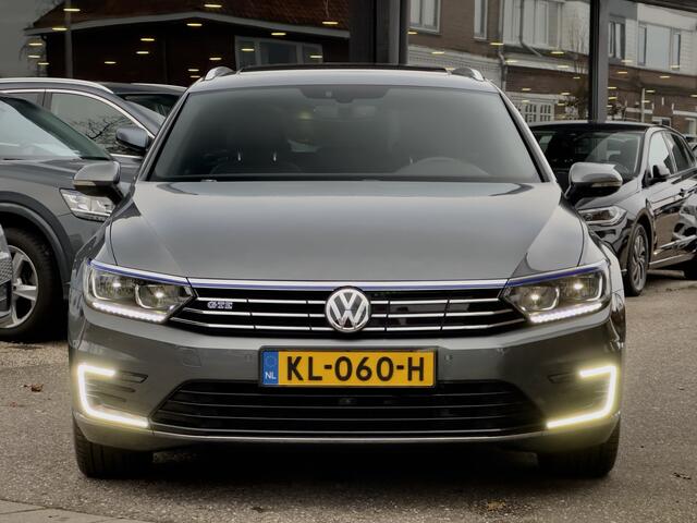 Volkswagen PASSAT Variant 1.4 TSI GTE HIGHLINE AUT6 PANODAK LEDER NAVI CAMERA APPLE-CARPLAY LED LMV PDC