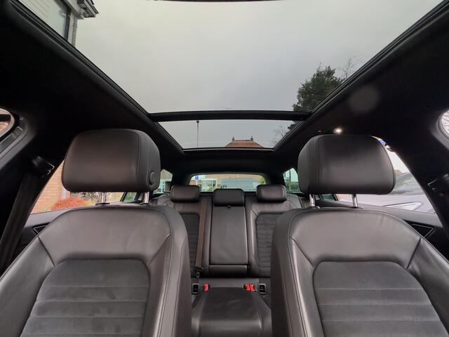 Volkswagen PASSAT Variant 1.4 TSI GTE HIGHLINE AUT6 PANODAK LEDER NAVI CAMERA APPLE-CARPLAY LED LMV PDC