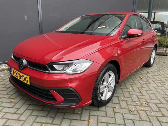 Volkswagen POLO 1.0 TSI Life Business Airco - Park.sensoren V+A - Cruise control A - LMV 15" - Apple CP + Android auto - Keyless start - Digit.instrumenten paneel