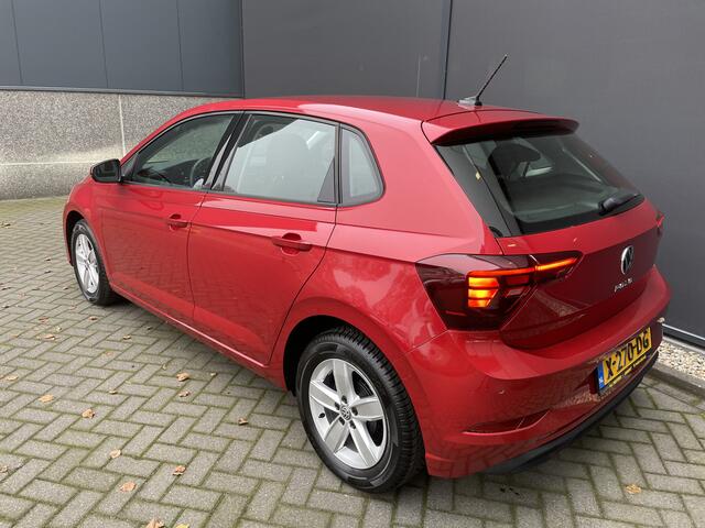 Volkswagen POLO 1.0 TSI Life Business Airco - Park.sensoren V+A - Cruise control A - LMV 15" - Apple CP + Android auto - Keyless start - Digit.instrumenten paneel