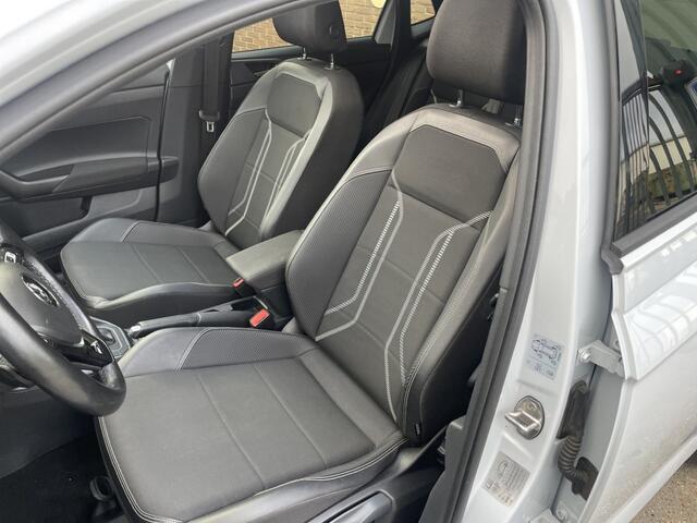 Volkswagen POLO 1.0 TSI R-Line DSG /Pano/ LED