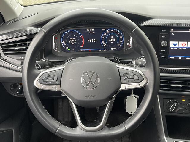 Volkswagen POLO 1.0 TSI Life 15"/Vitual cockpit/Stoelverwarming/PDC v+a/Apple Carplay & Android Auto/DAB/LED